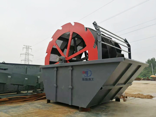 濕法機(jī)制砂生產(chǎn)線常用輪斗洗砂機(jī)和螺旋洗砂機(jī)，到底該怎么選？