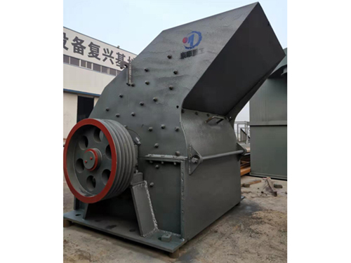 垃圾破碎系統(tǒng)中錘式破碎機(jī)工作時(shí)建渣飛濺怎么辦？